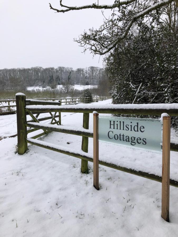 Wisteria Cottage - Hillside Holiday Cottages, Cotswolds Warmington Buitenkant foto